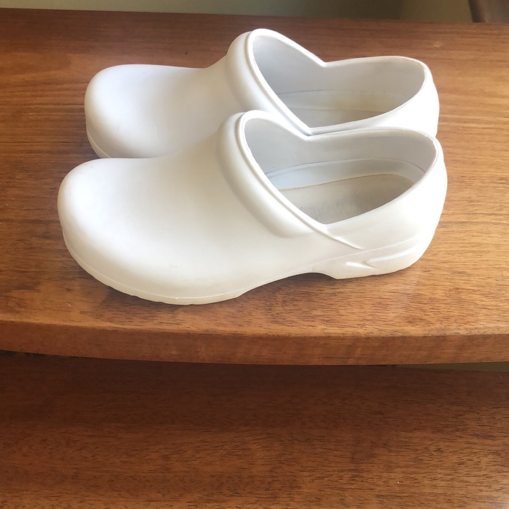 Anywear White Shoes